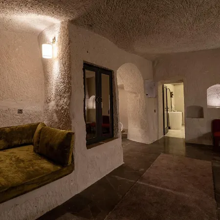 Artemis Cave & Spa- Adults Only Hotell 2*