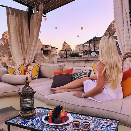 Artemis Cave & Spa- Adults Only Готель