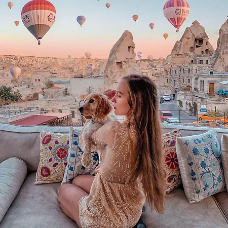 Artemis Cave & Spa- Adults Only 2*