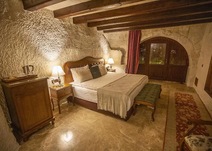 Artemis Cave & Spa- Adults Only Otel
